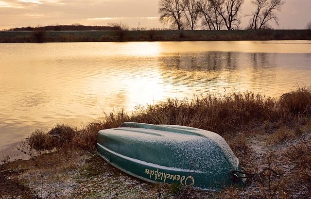 Preparing Your Boat and Engine for Winter: Essential Steps Before the Off Season – NEW AND USED BOATS FOR SALE IN AUSTRALIA